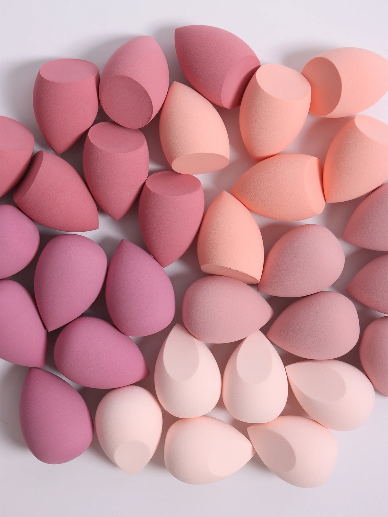 25 éponges de maquillage