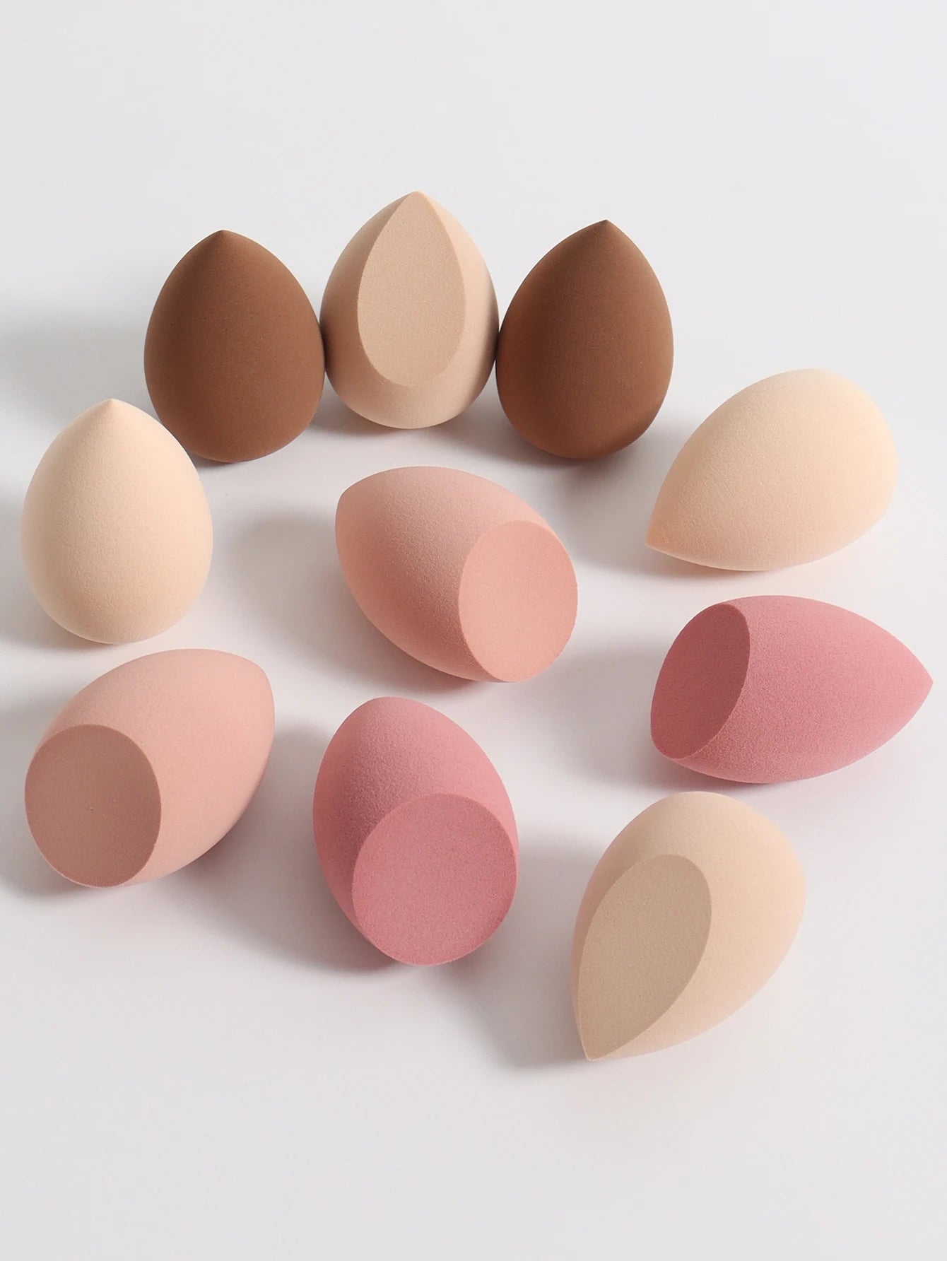 25 éponges de maquillage